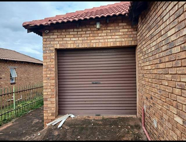 3 BEDROOM HOUSE FOR SALE IN KARENPARK